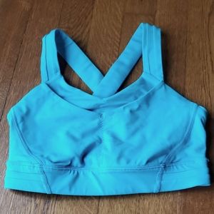 High impact supportive sports bra
